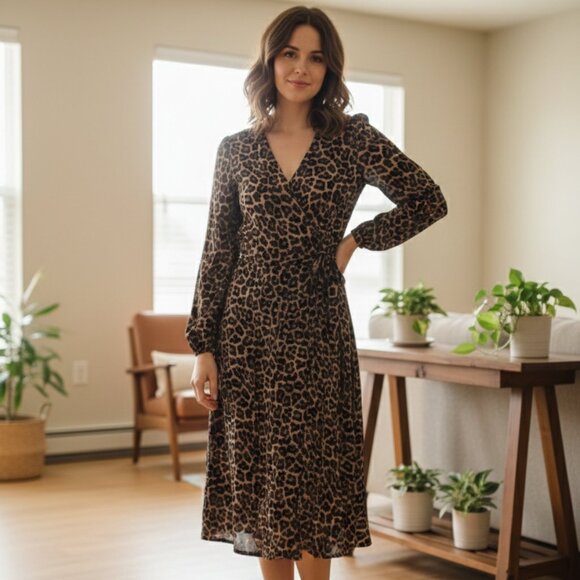 H&M Dresses & Skirts - NWT! Women's H & M Leopard Print Wrap Dress - Size 2